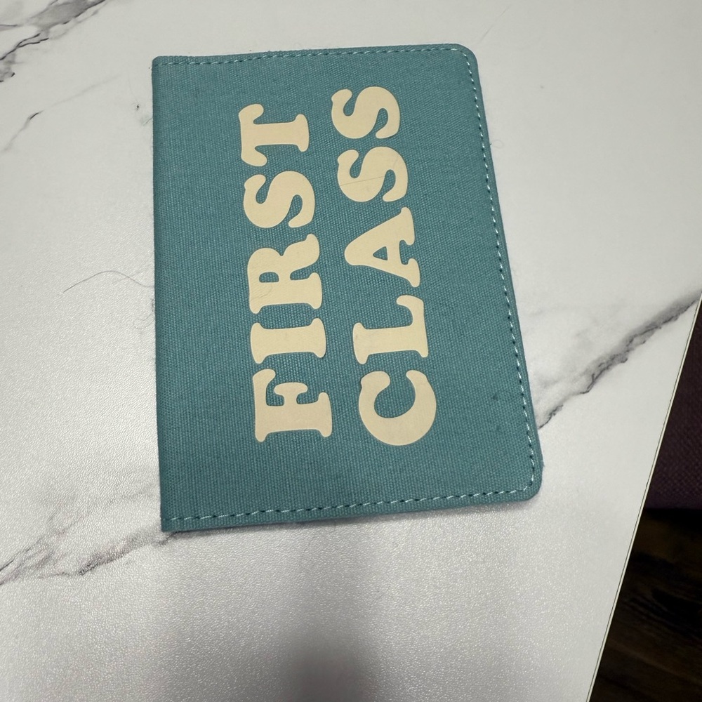 ban.do teal first class Passport Holder